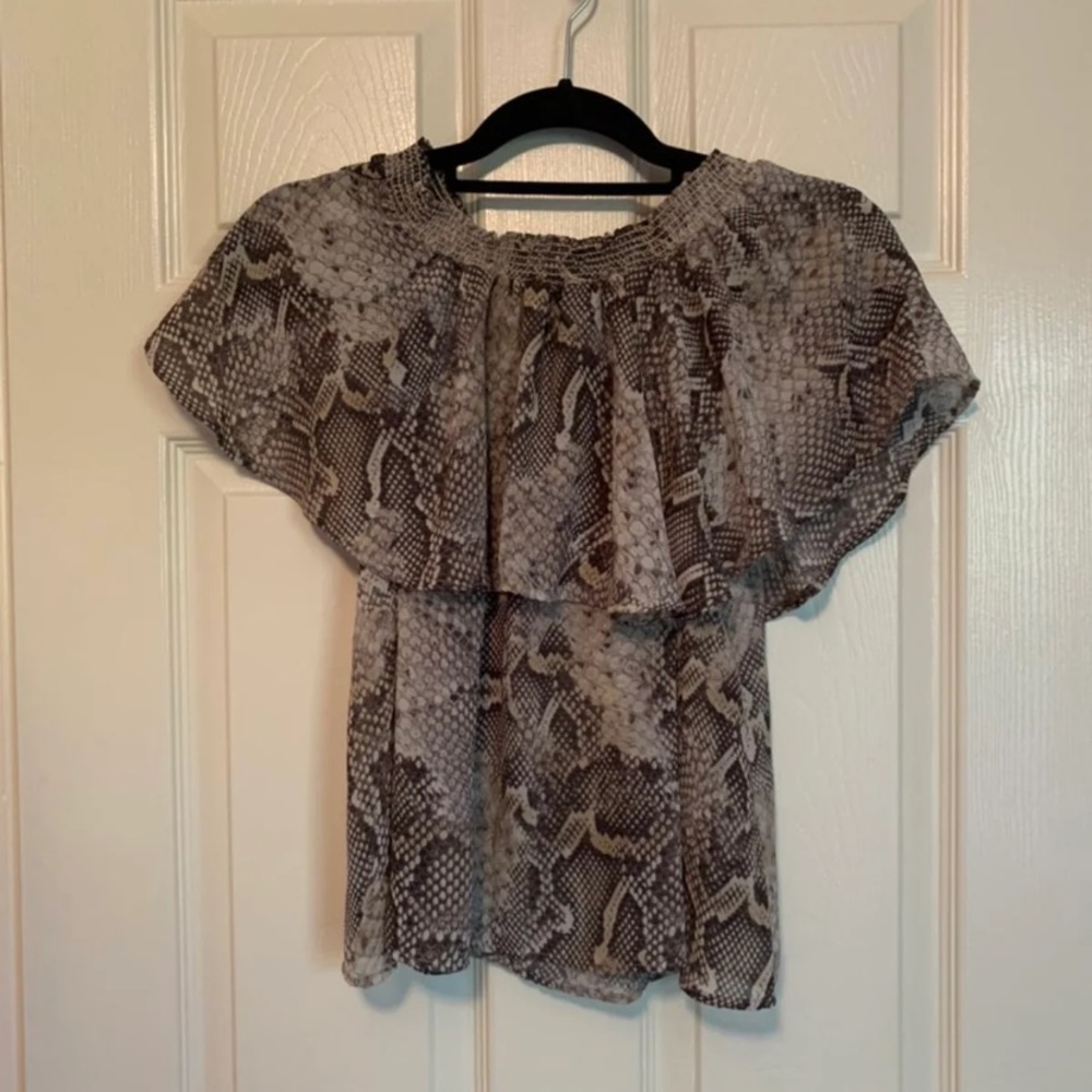 Show me your mumu snakeskin top